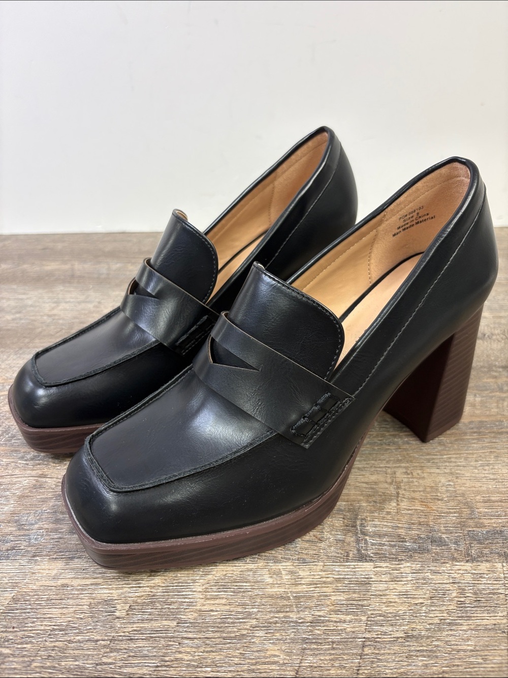 Journee Collection Black Platform Penny Loafer Heels Women’s Size 9 NEW